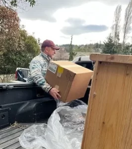 Island Neighbors Moving Boxes